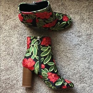 Market and Spruce embroidered heeled bootie